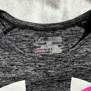 Black Youth Under Armor T-shirt